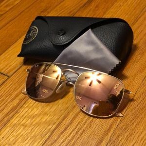 Super fun Ray Ban Shades (with case)